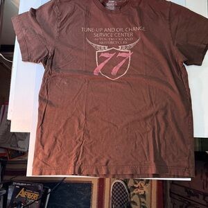 Old Navy Graphic Men's T-Shirt, distressed, Automotive